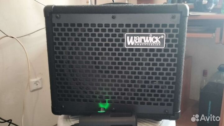 Басс гитара ibanez 6 струн, Комбик Warvik