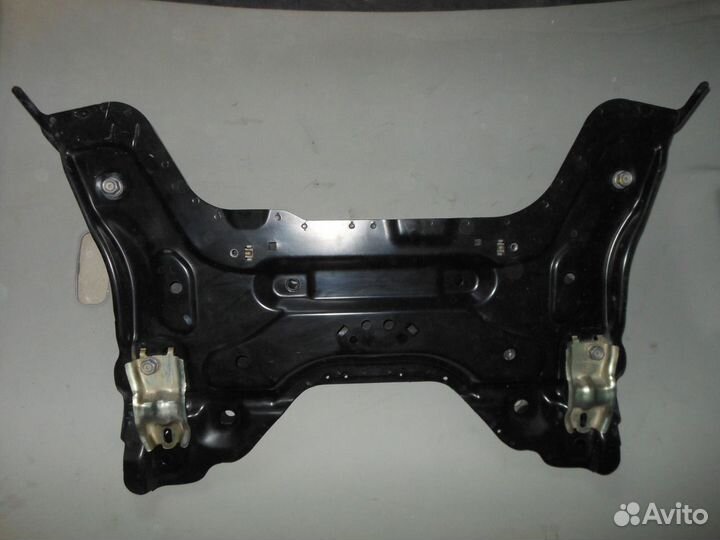 Балка подмоторная для Peugeot 408