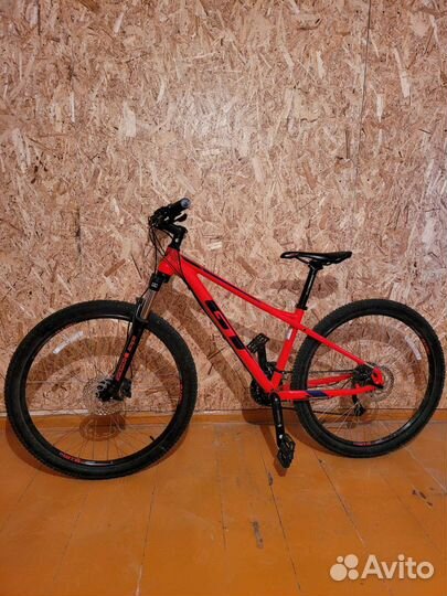 Gt avalanche store comp bike 2019