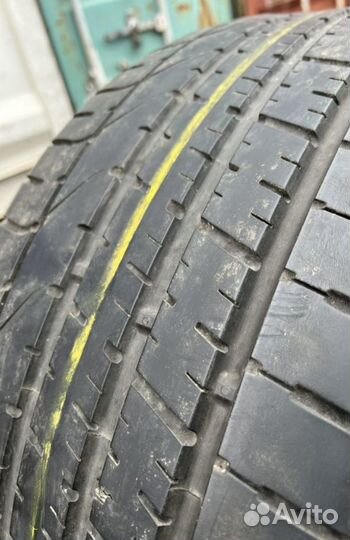 Pirelli P Zero 275/40 R19