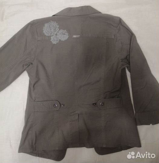 Жакет женский