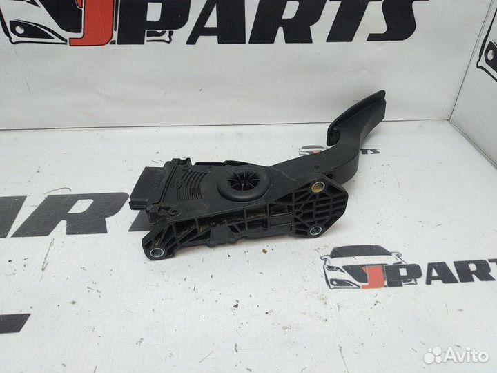 Педаль газа Suzuki Grand Vitara