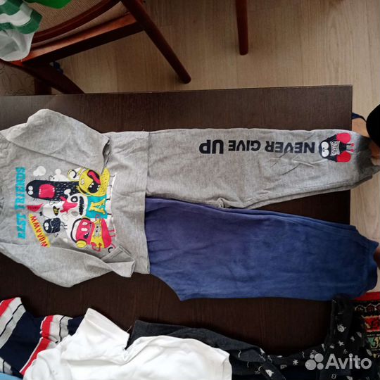 Вещи на мальчика 2. 5- 3, 5года