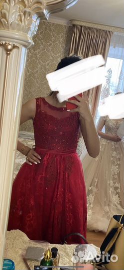 Платье нарядное