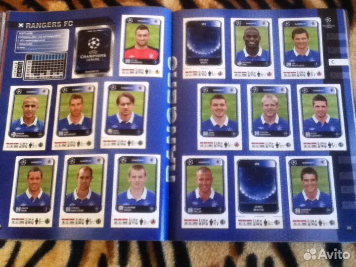 Журнал с найлейками uefa 2010-2011