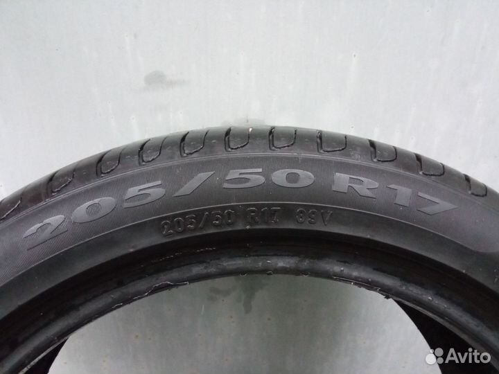 Pirelli Cinturato P7 205/50 R17