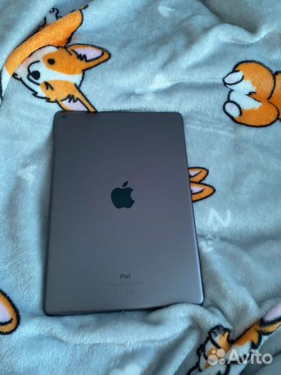 iPad 10.2 wi fi 64 gb space grey