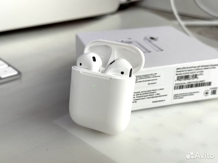 Наушники Apple AirPods 2