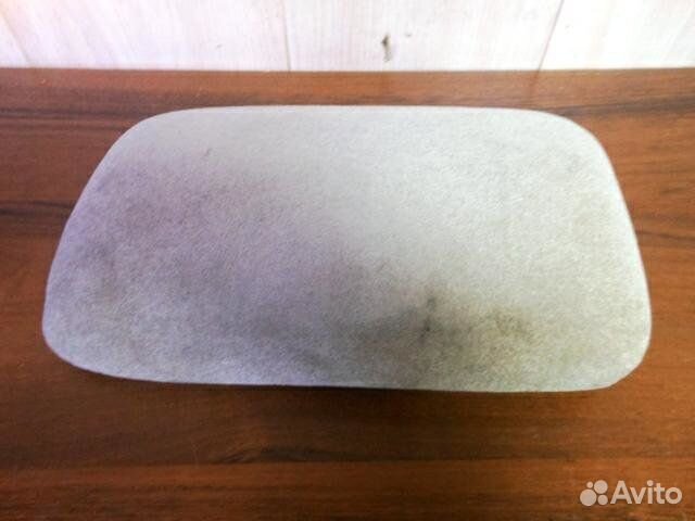 Бардачок между сиденьями toyota mark II GX110 1GFE