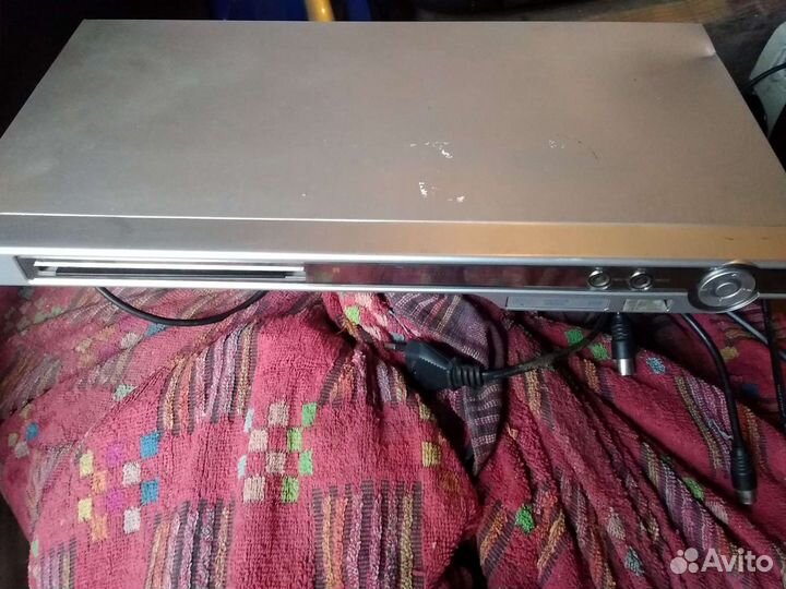 DVD плейер Vitek VT-4075 SR