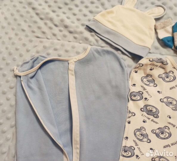 Пеленки-кокон, шапочка и носочки