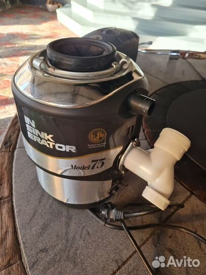 Измельчитель бытовых отходов InSinkErator M75