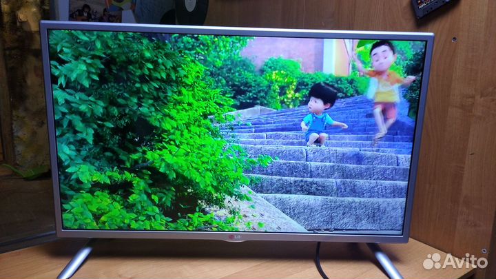 Телевизор LG 32LB580U