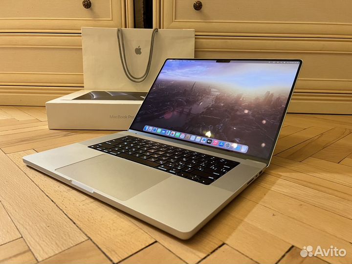 MacBook Pro 16 2023 M2 Max 96Gb 4Tb 49 циклов