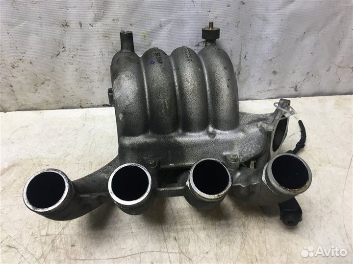 Коллектор впускной Audi A4 B5 1994-2001 V301F