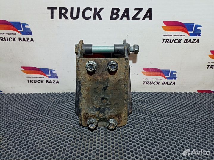 Кронштейн амортизатора заднего