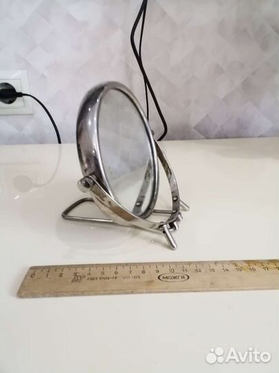 Зеркало настольное