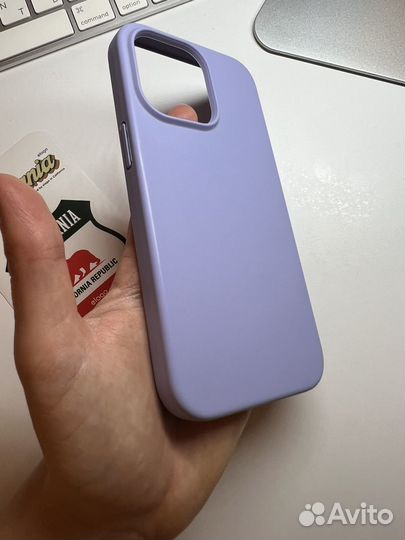 Чехол на iPhone 13 Pro оригинал Elago и Uniq