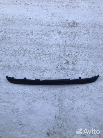 Планка под задний бампер Toyota Fortuner