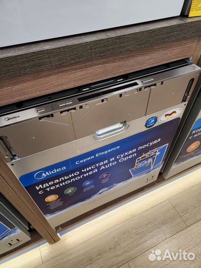 Посудомойка Midea MID60S430i