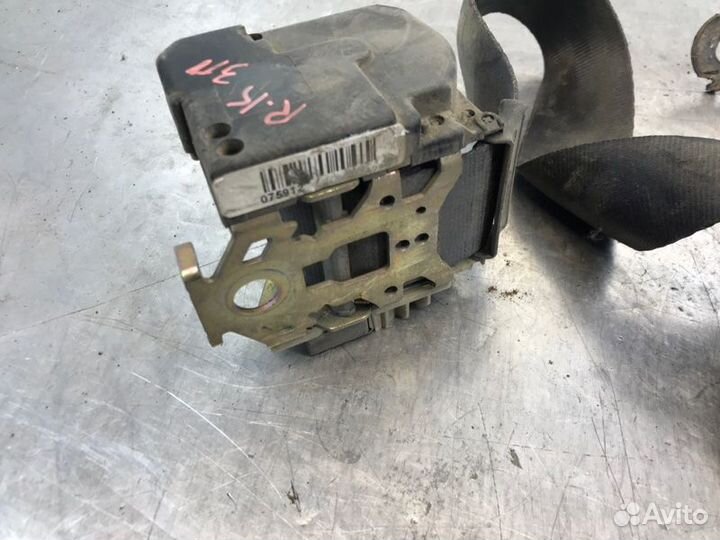 Ремень безопасности задний правый Renault Kangoo