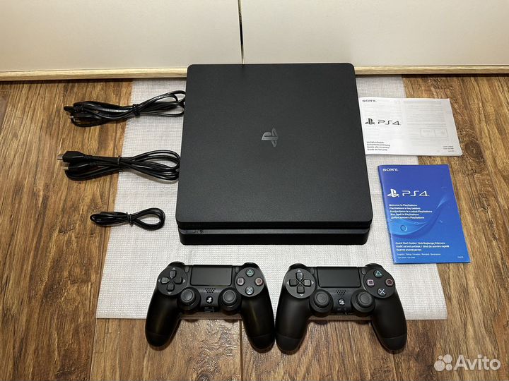 Как новая PS4 Slim 1TB + 2 джойстика по 9.03