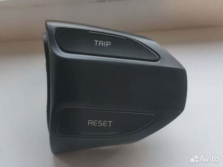 Кнопка на мульти руль киа рио 4 оригинал