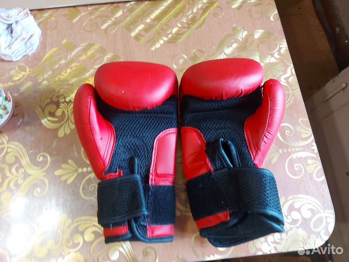 Боксерские перчатки 6 oz детские