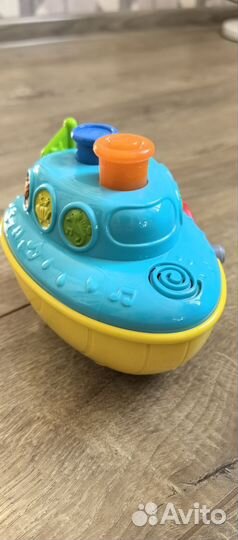 Игрушка лодка для ванны