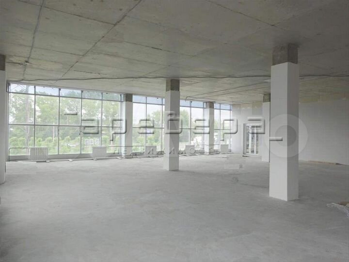 Торговая площадь, на пр. Металлургов (317.4 м²)