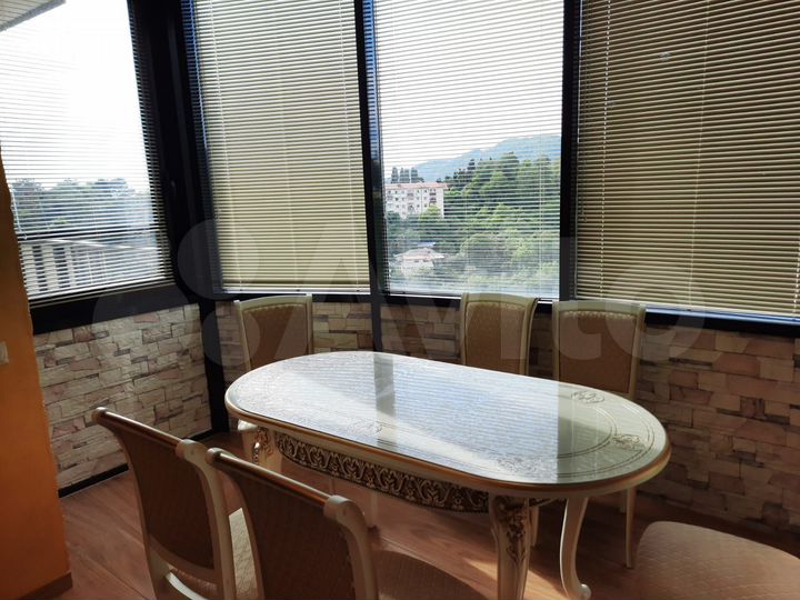 2-к. квартира, 55 м², 12/17 эт.