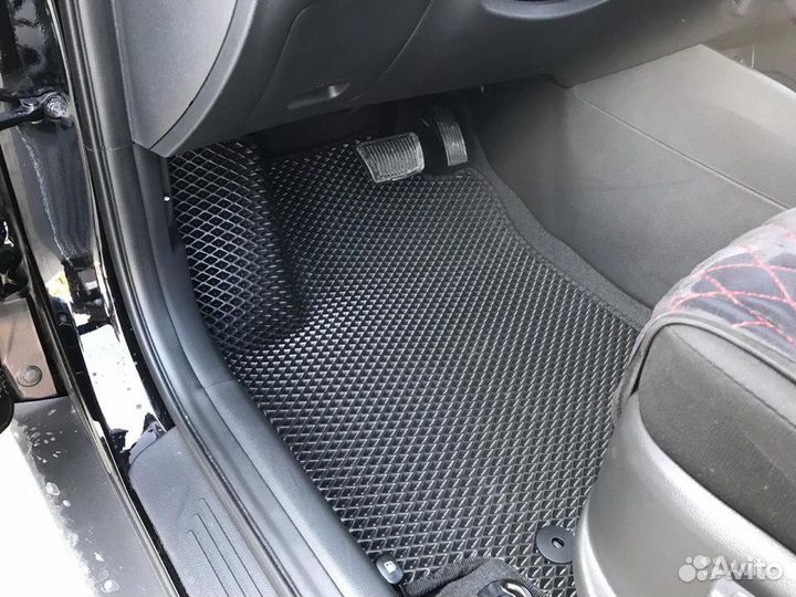 Автоковрики EVA на Honda Orhia