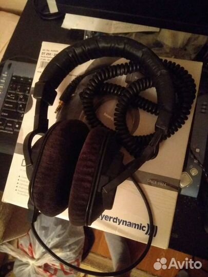 Наушники Beyerdynamic DT 250. (250 ohm)