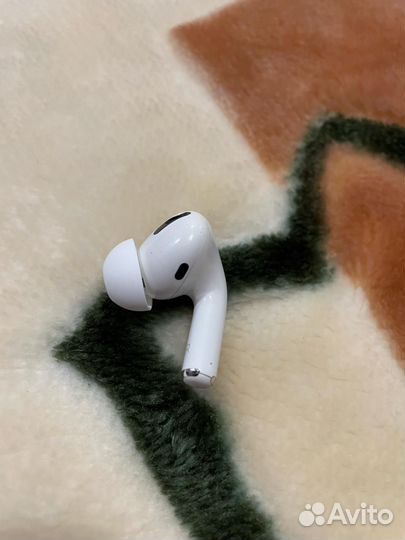 Airpods pro наушник правый