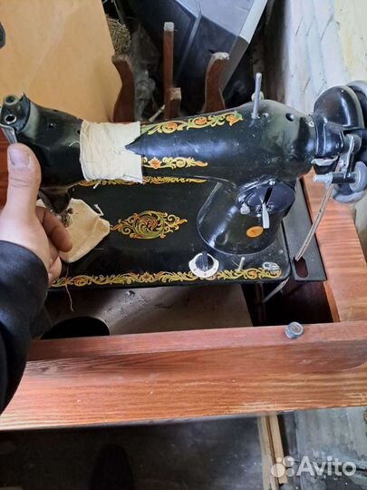 Швейная машина