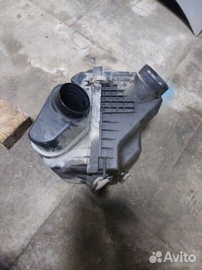 Корпус воздушного фильтра Honda Cr-V 3