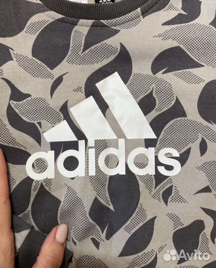 Костюм adidas для девочки 122-128