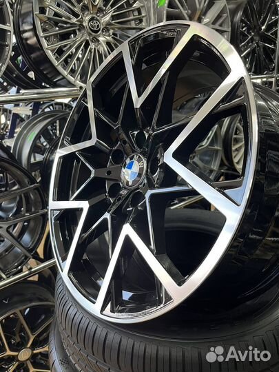 Разноширокие диски R19 5*120 BMW 813 M стиль
