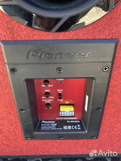 Автомобильный сабвуфер Pioneer TS-WX300A