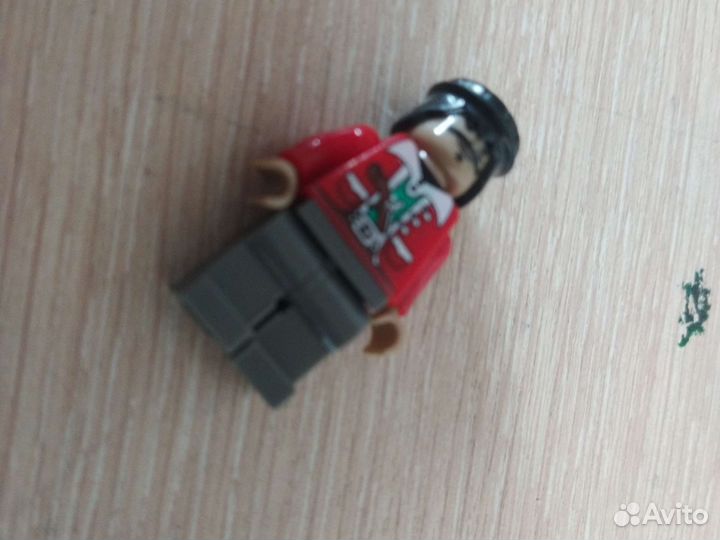 Lego фигурка