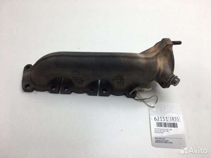 Коллектор выпускной правый Audi A6 4B2 AGA 1998