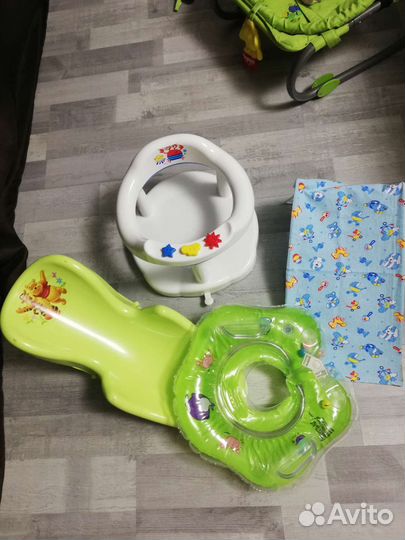 Круг, сиденье, горка для купания