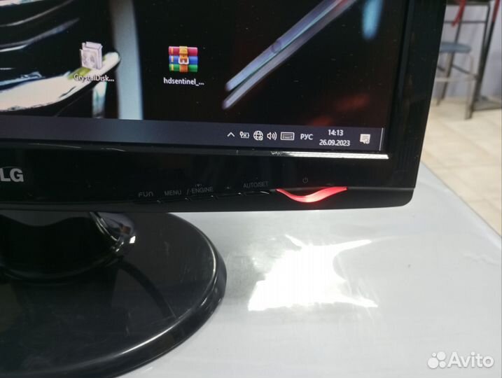 Монитор lg 19диагональ