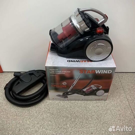 Пылесос StarWind skm4410