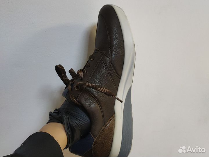 Ортопедические кроссовки мужские 42 размер