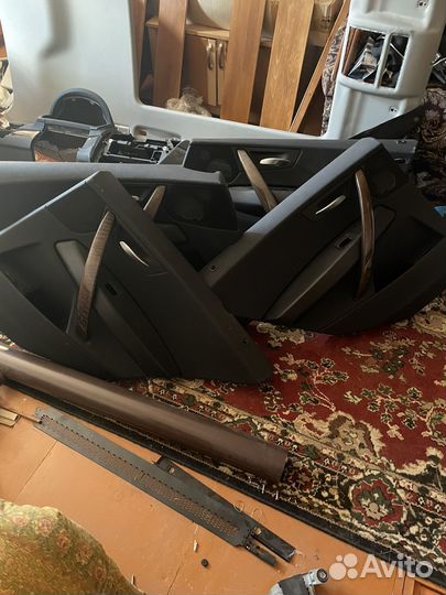 Дверные карты BMW e83 левый руль