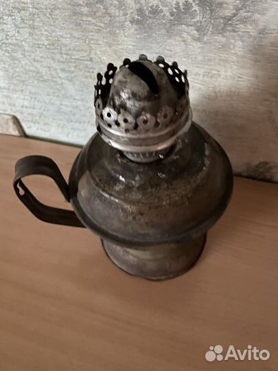 Керосиновая лампа