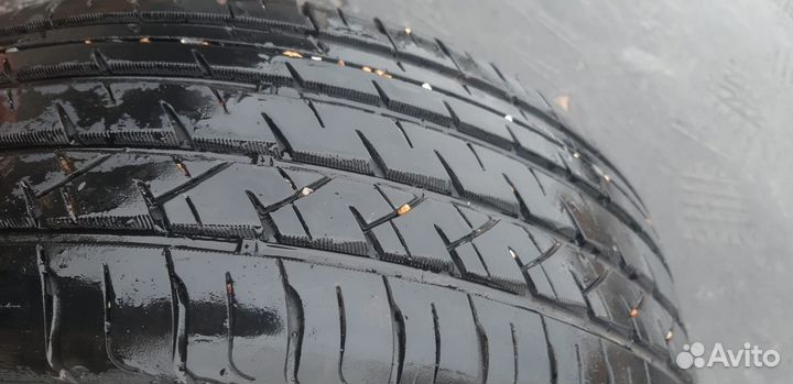 Arivo Ultra ARZ4 225/55 R17 101W