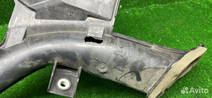 Воздуховод Chevrolet Malibu 9 рест. 2022