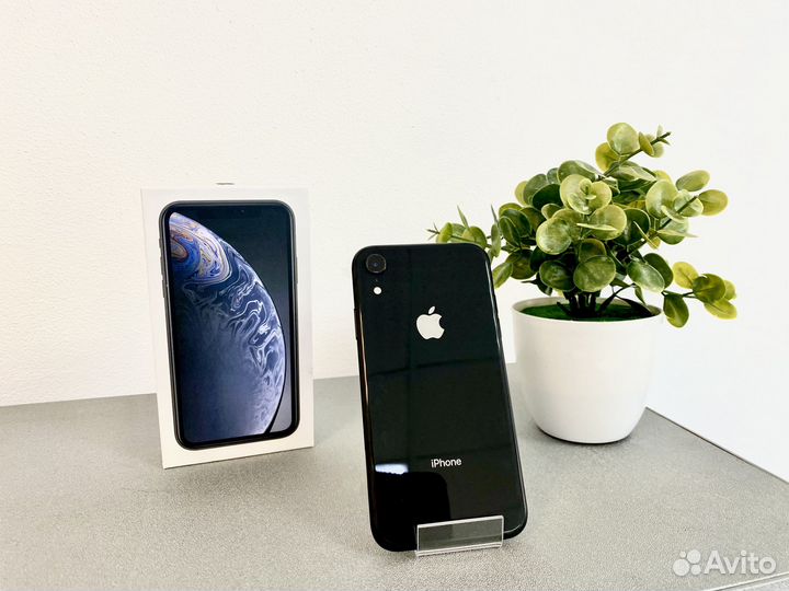 iPhone Xr, 64 ГБ